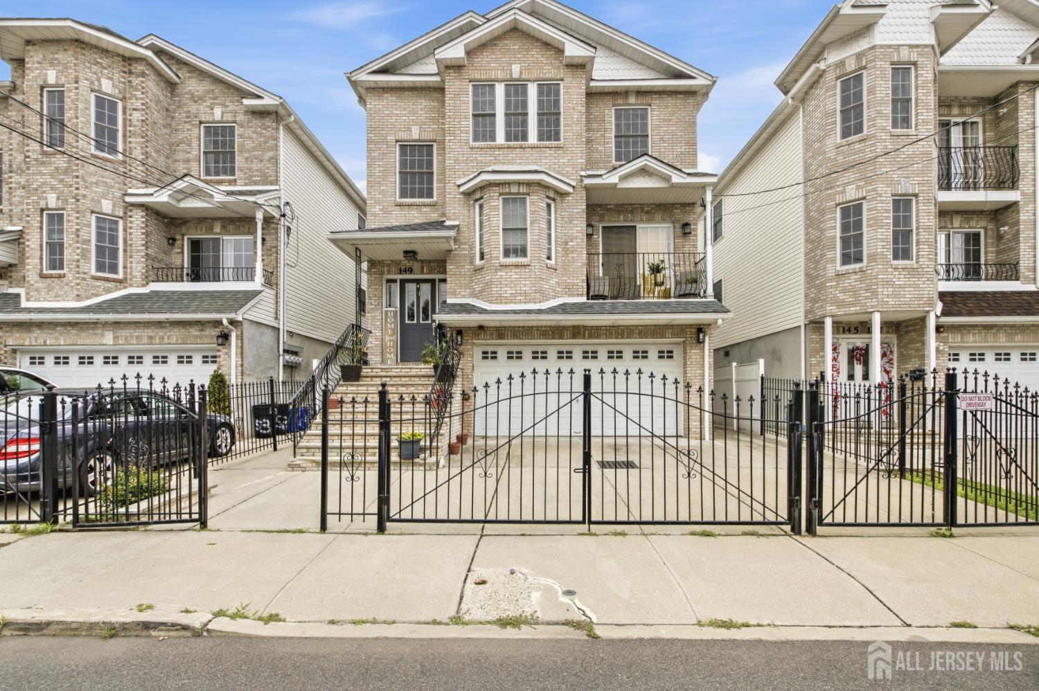 149 Bellair Place Image 2