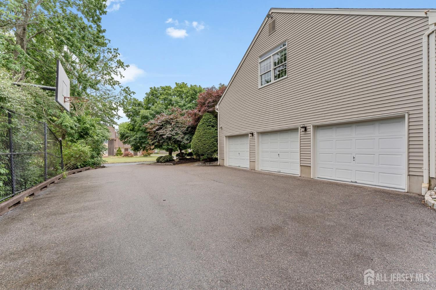 836 Atkinson Circle, Hillsborough, NJ, 08844 image 67