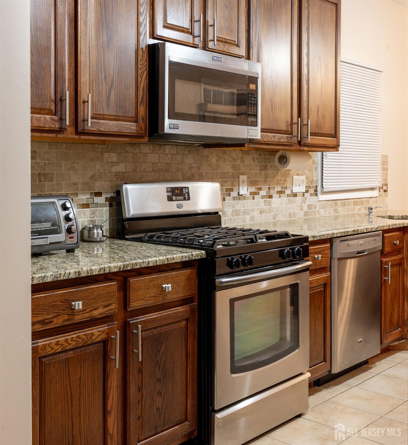 19 BAYARD Road, Franklin, NJ, 08873 image 59