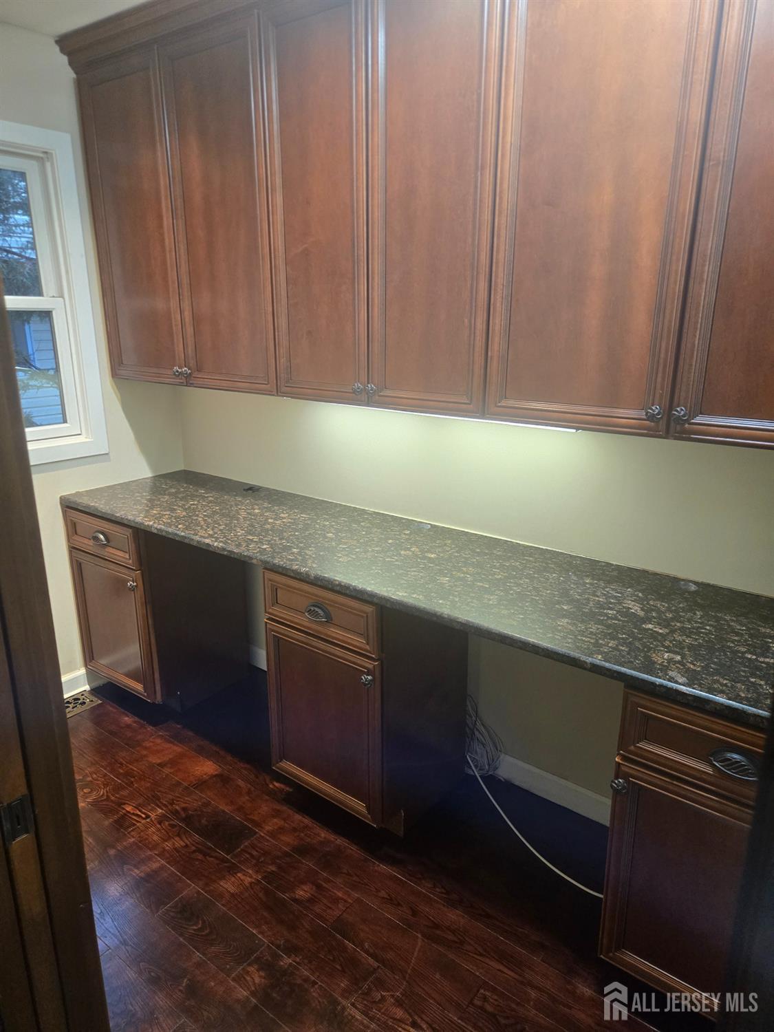 14 larch Street, Carteret, NJ, 07008 image 25
