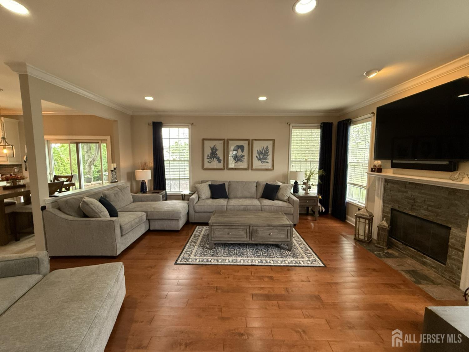 27 Mitchell Drive, Monroe, NJ, 08831 image 12