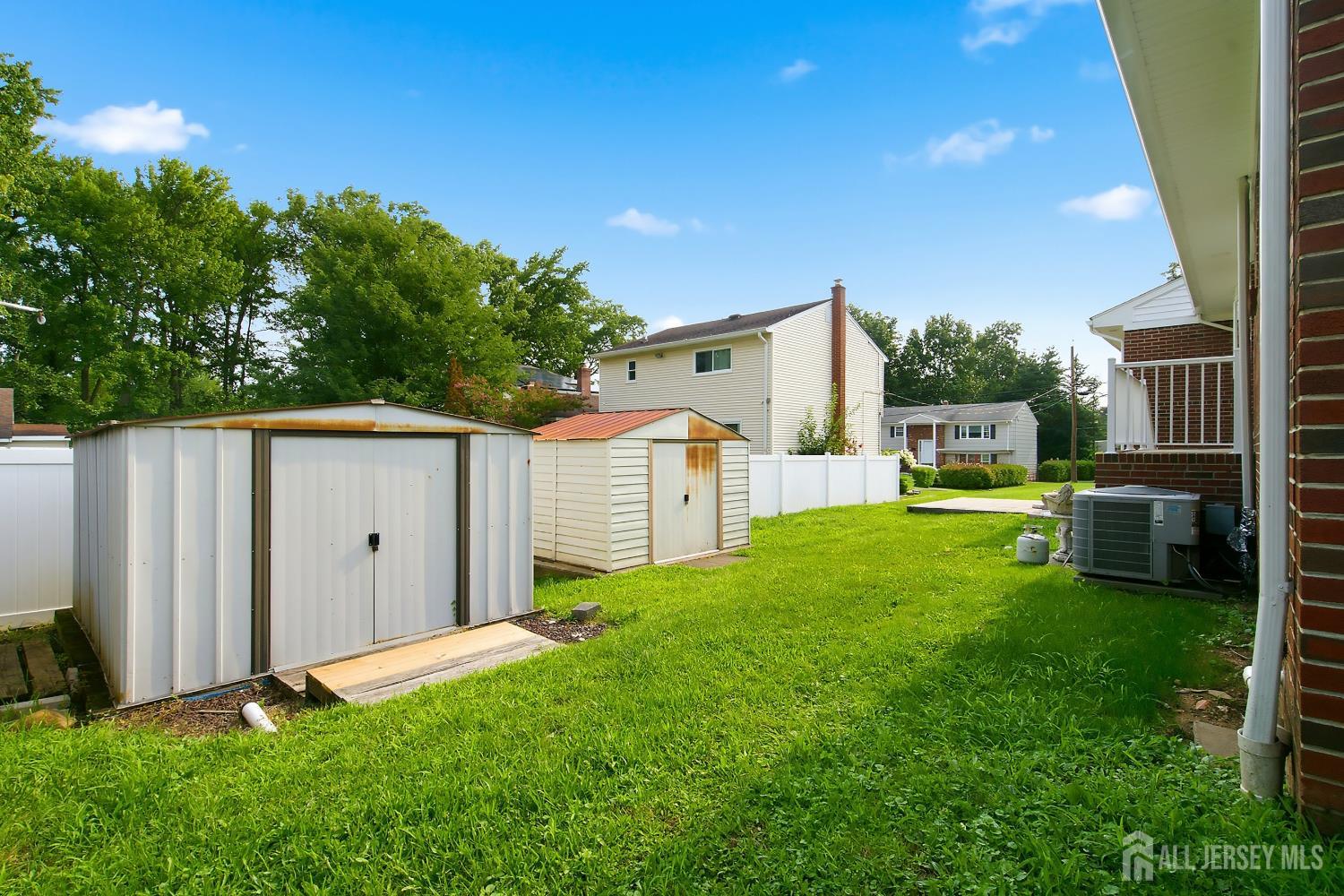 189 Kensington Avenue, Colonia, NJ, 07067 image 37