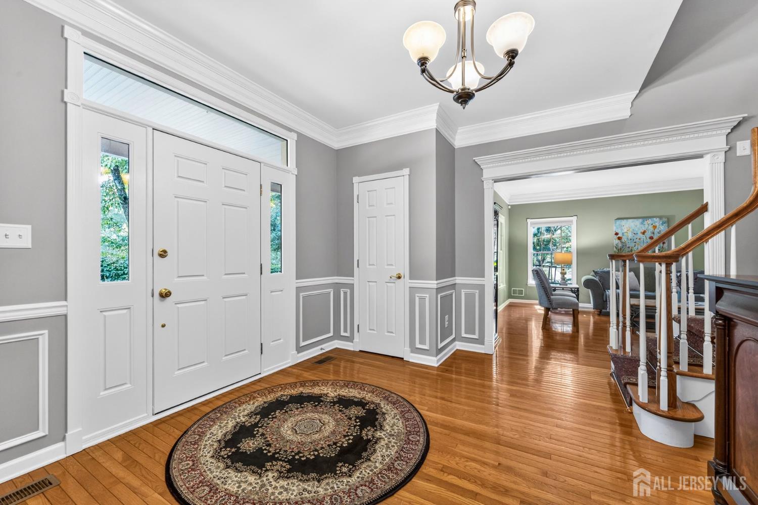 836 Atkinson Circle Image 5