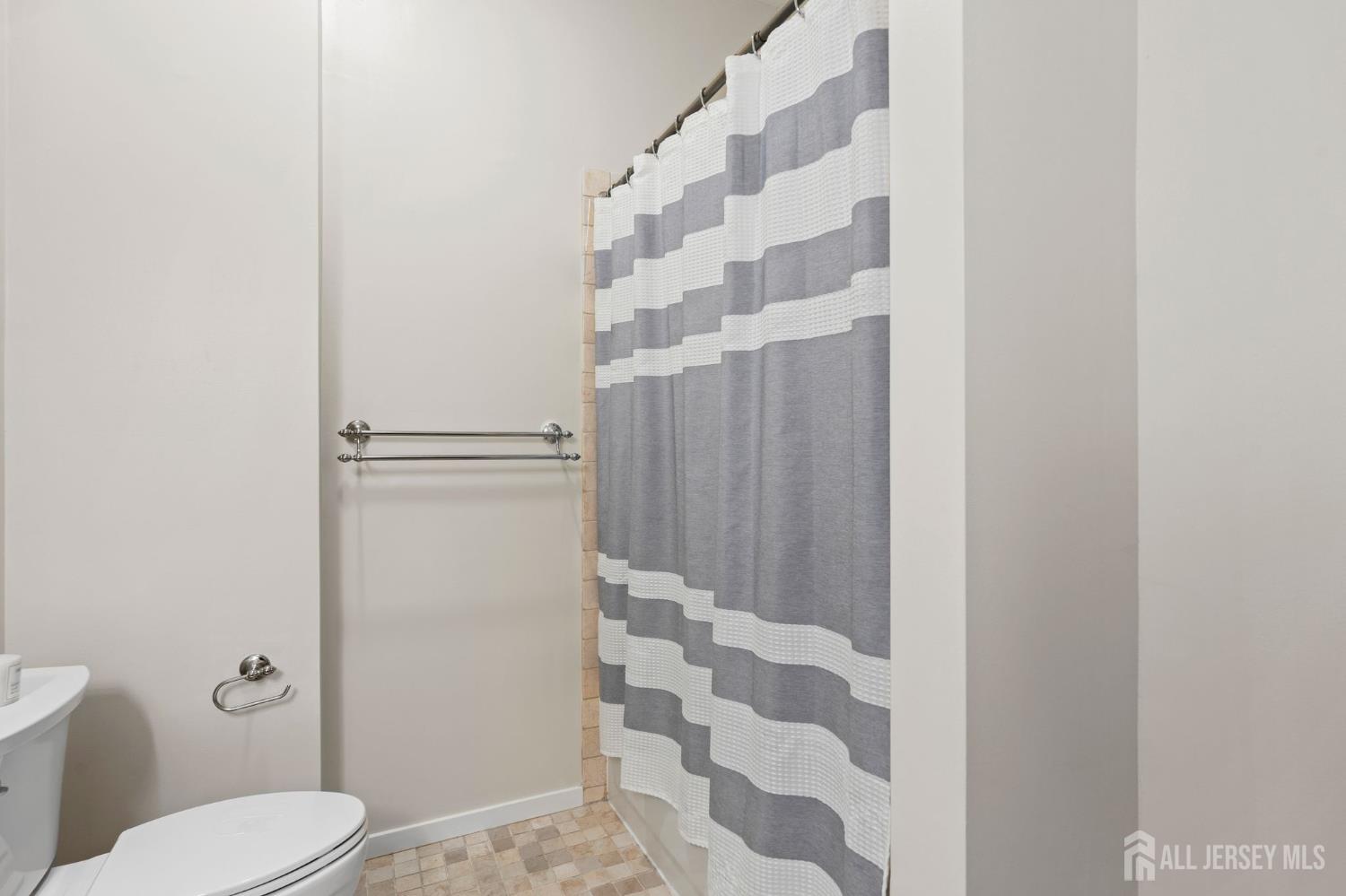 689 Luis Munoz Marin Boulevard 1005, Jersey City, NJ, 07310 image 16