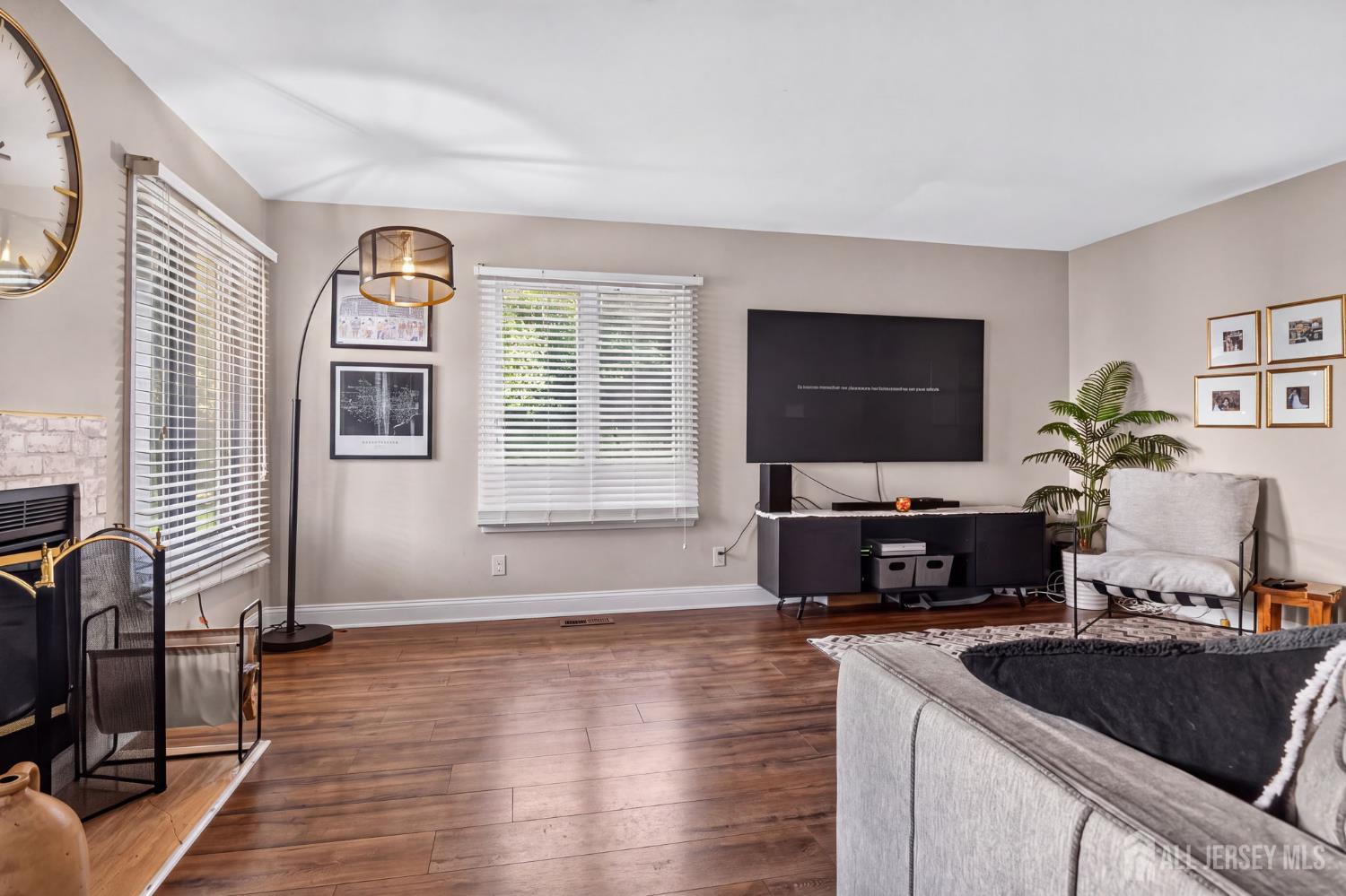 44 Tower Hill Drive Image 1