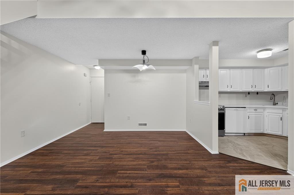 2204 Aspen Drive, Plainsboro, NJ, 08536 image 6