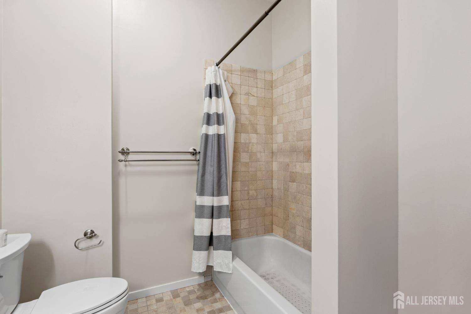 689 Luis Munoz Marin Boulevard 1005, Jersey City, NJ, 07310 image 17