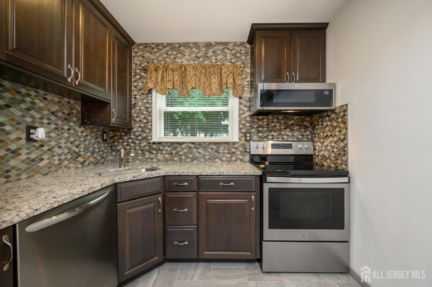18 Deanna Drive 47, Hillsborough, NJ, 08844 image 13
