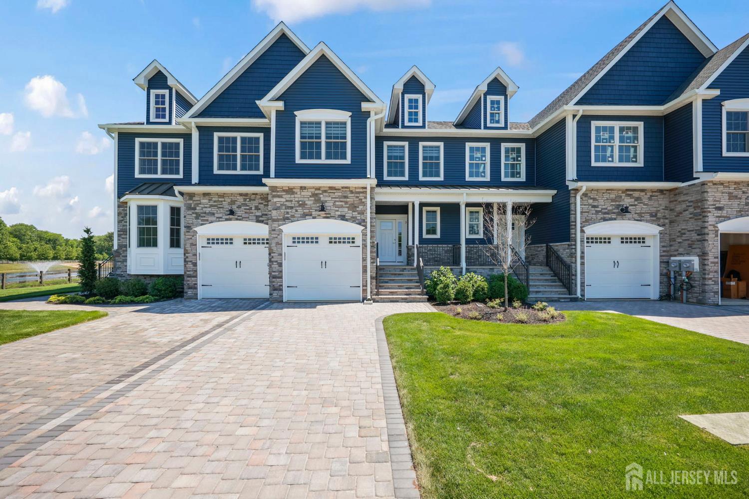 3 Valentino Drive Image 1
