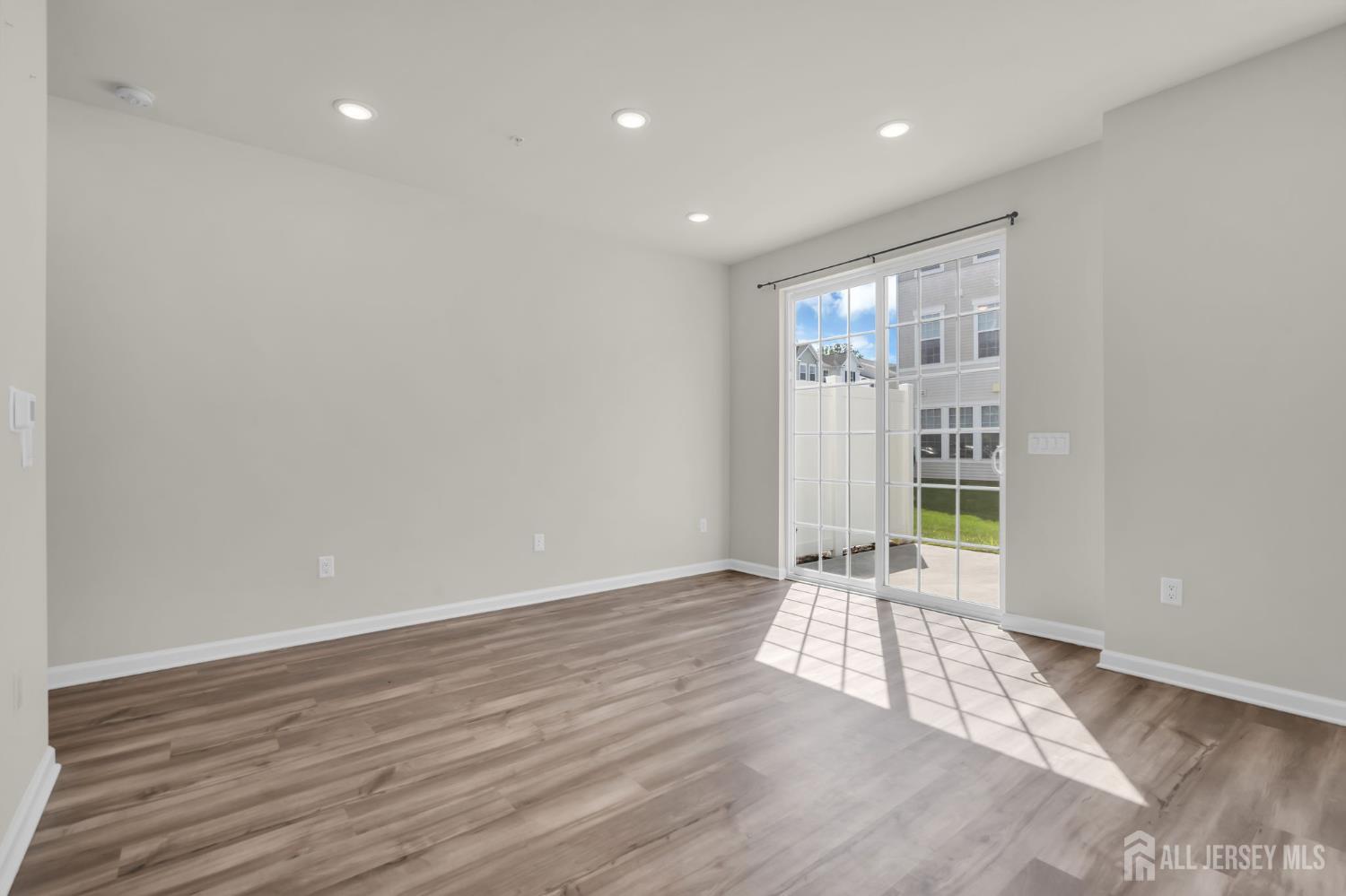 734 Station Road, Dunellen, NJ, 08812 image 18