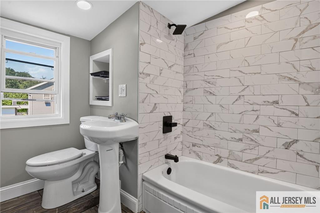 16 Oakwood Place, North Brunswick, NJ, 08902 image 16