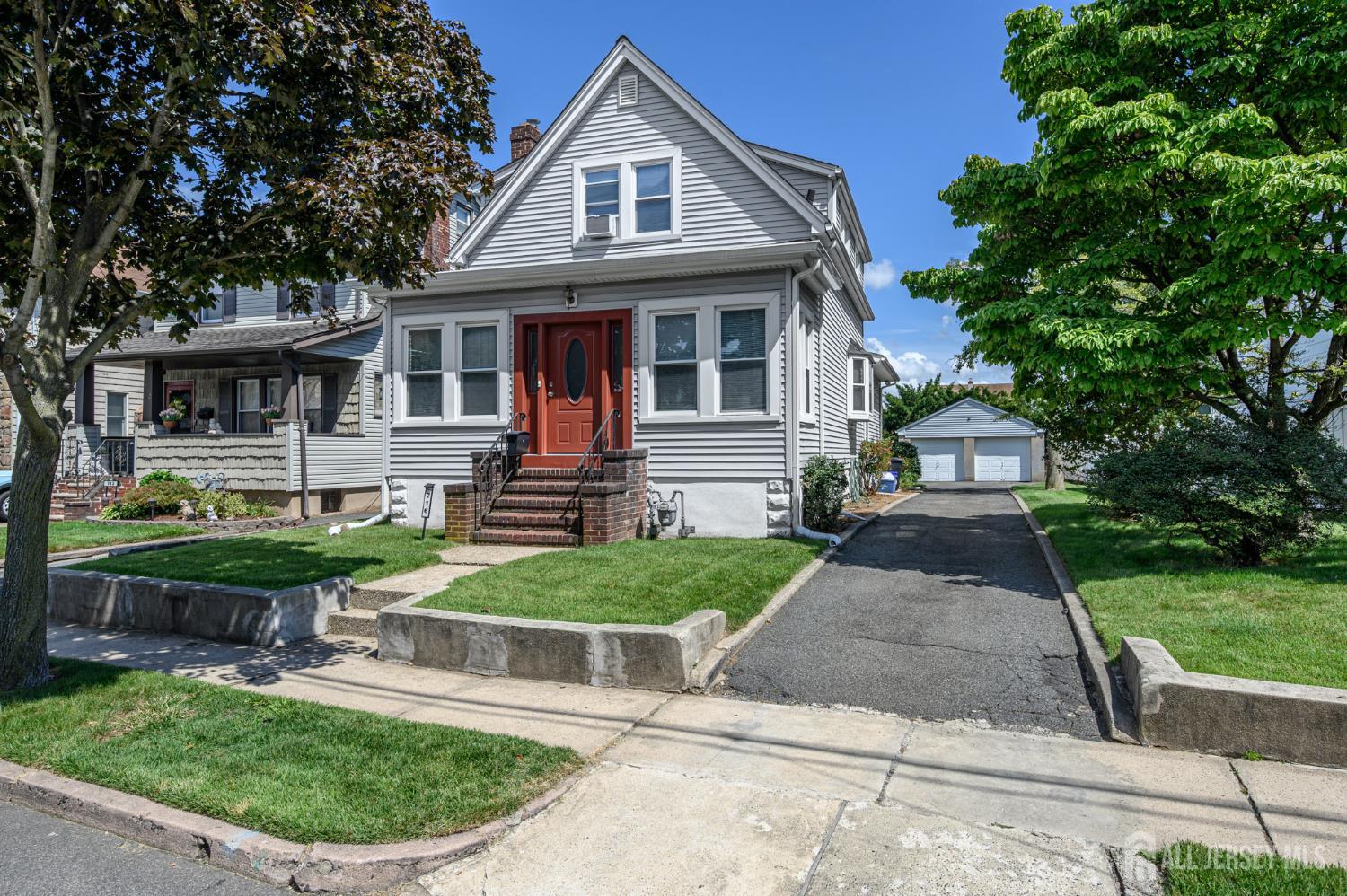 716 4th Street, Lyndhurst, NJ, 07071