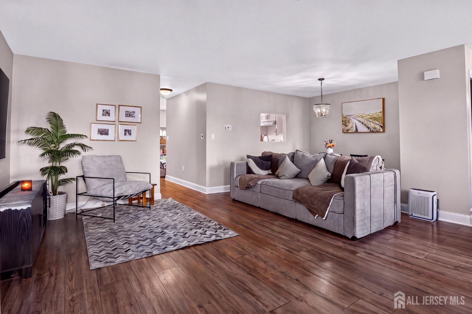44 Tower Hill Drive Image 2