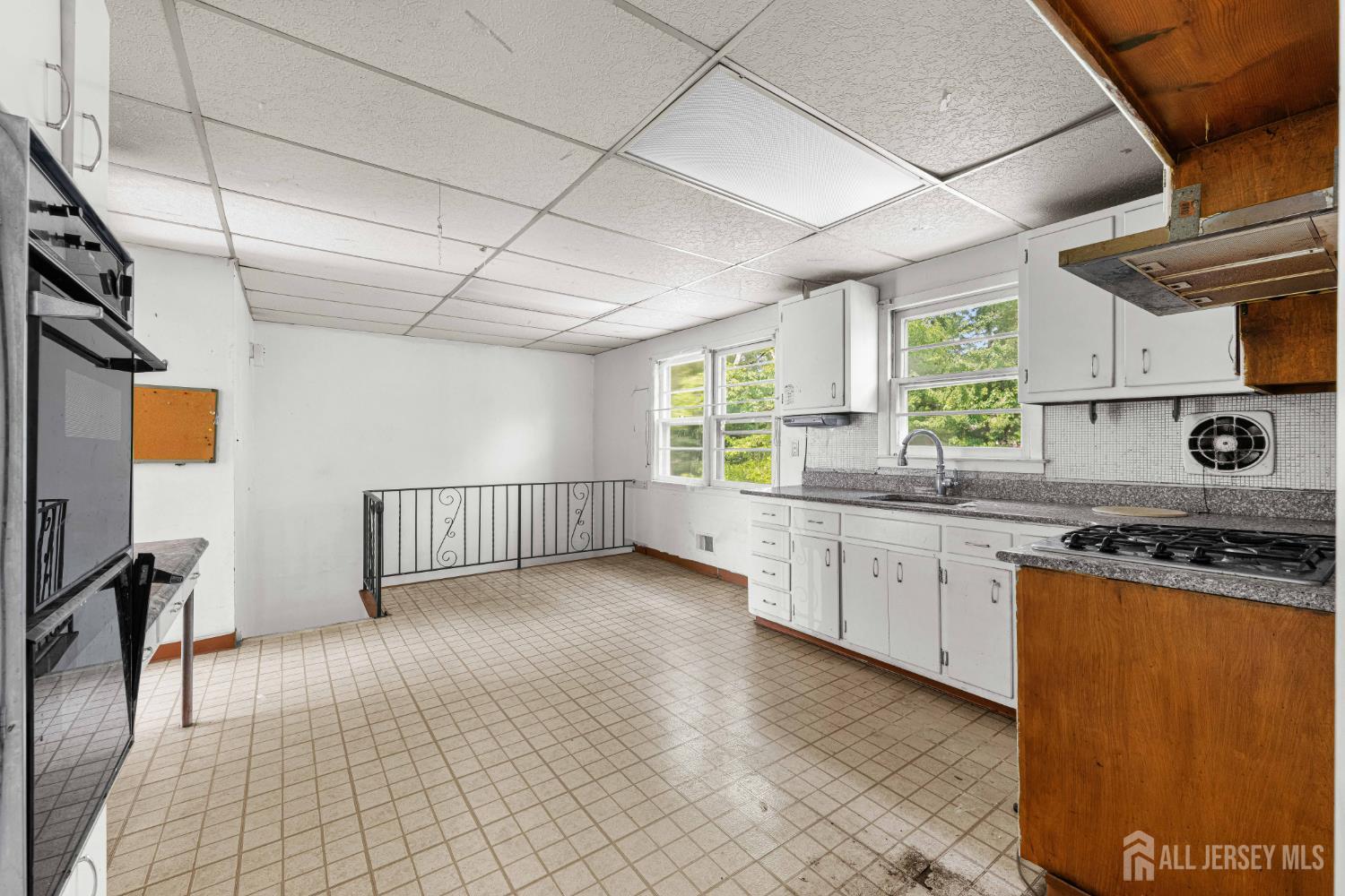 454 Plainfield Road, Edison, NJ, 08820 image 22