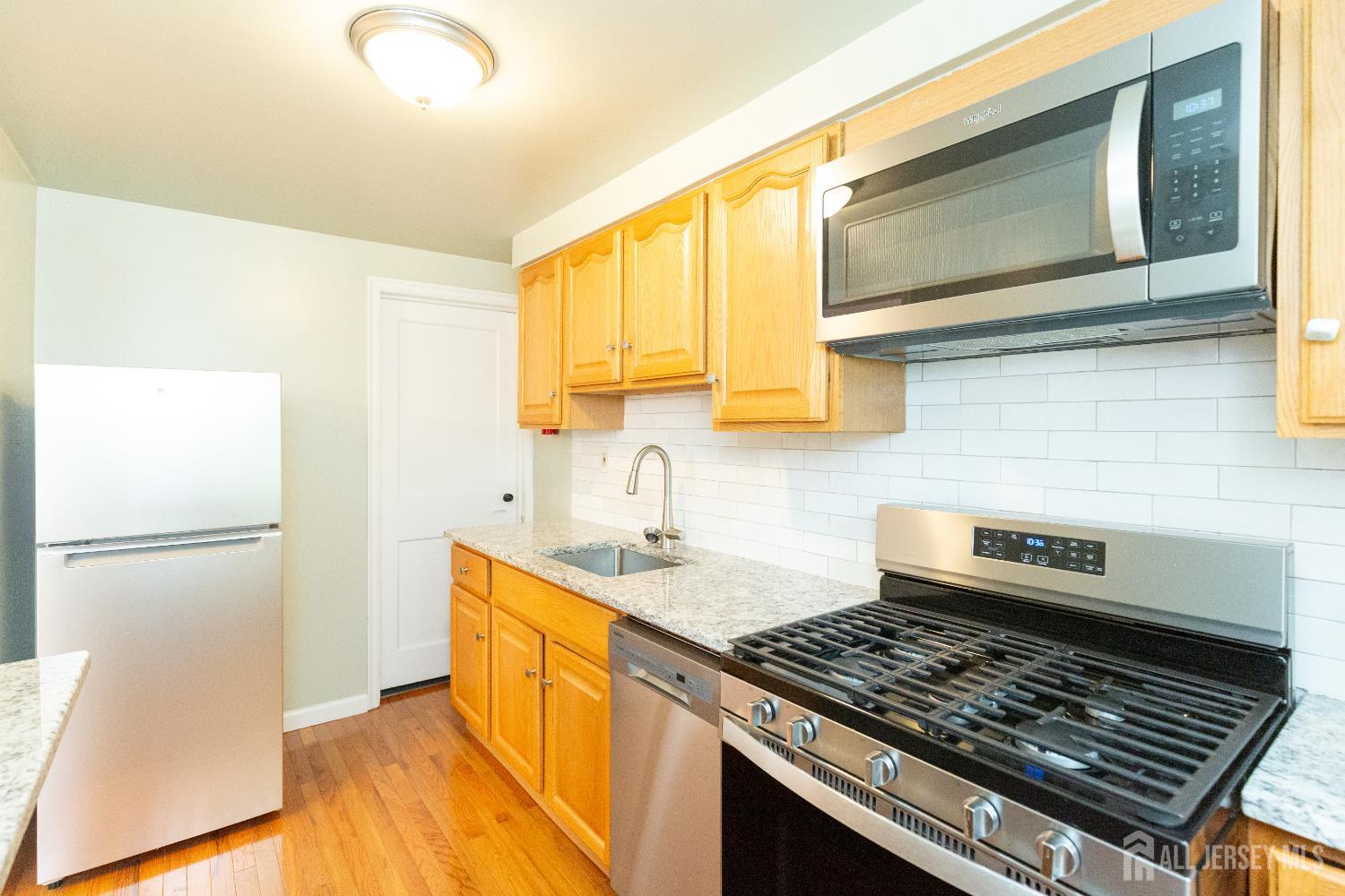 11 Mayfield Place, Metuchen, NJ, 08840 image 33