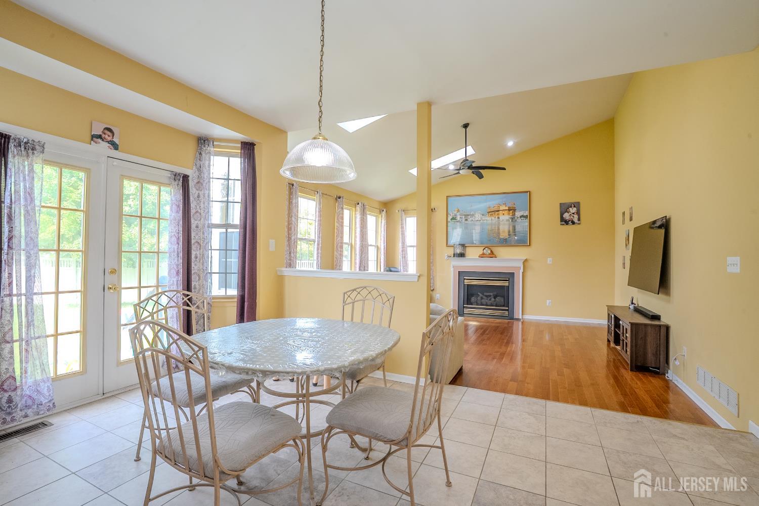 15 Inverness Lane, East Windsor, NJ, 08520 image 14