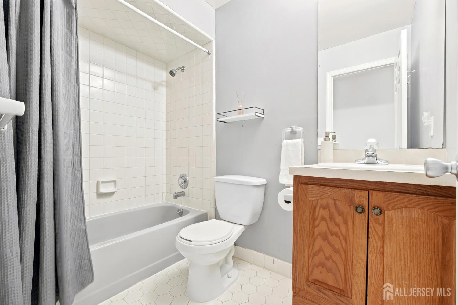 137 Redpine Loop, Old Bridge, NJ, 08857 image 27