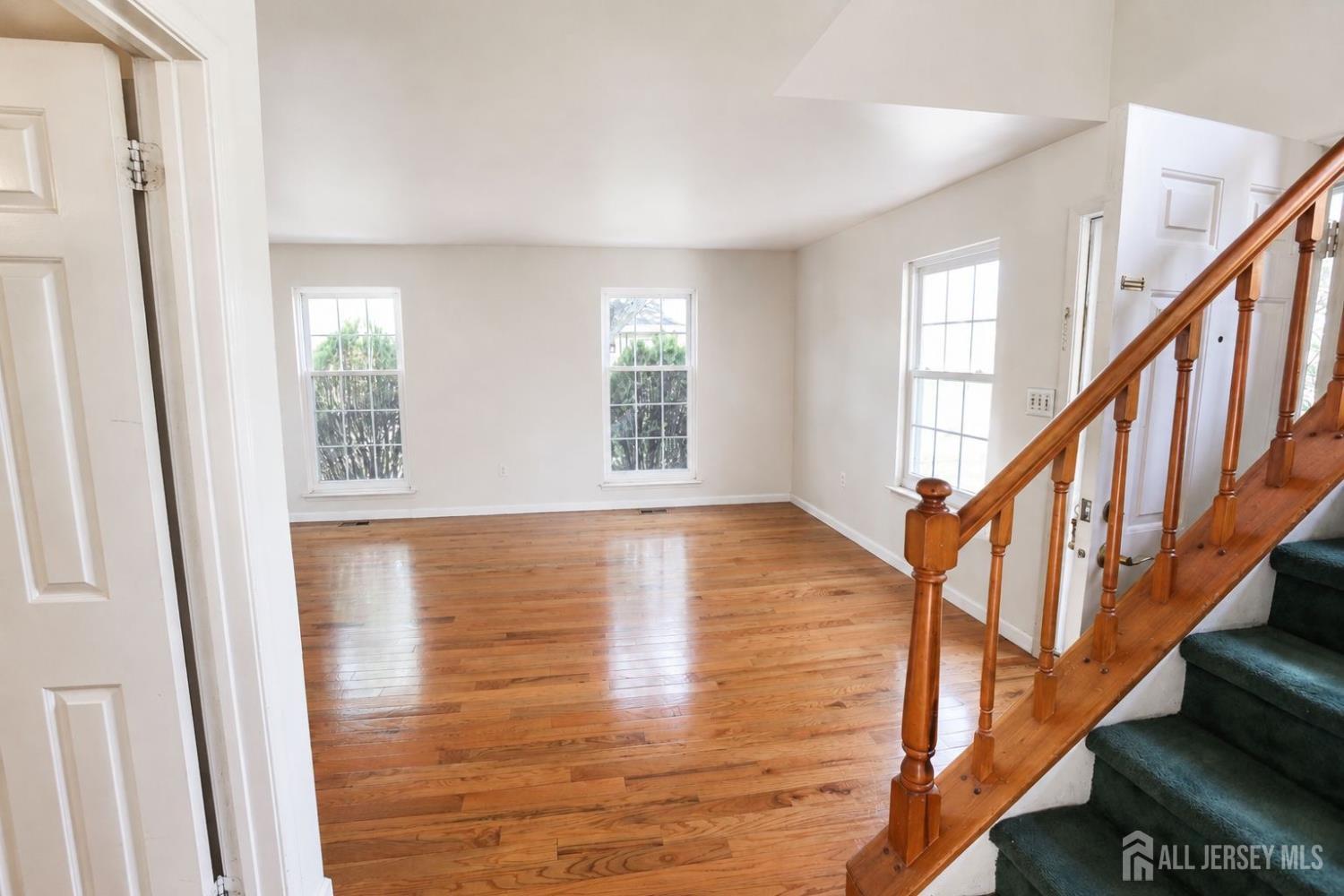 20 Delikat Lane, Sayreville, NJ, 08872 image 25