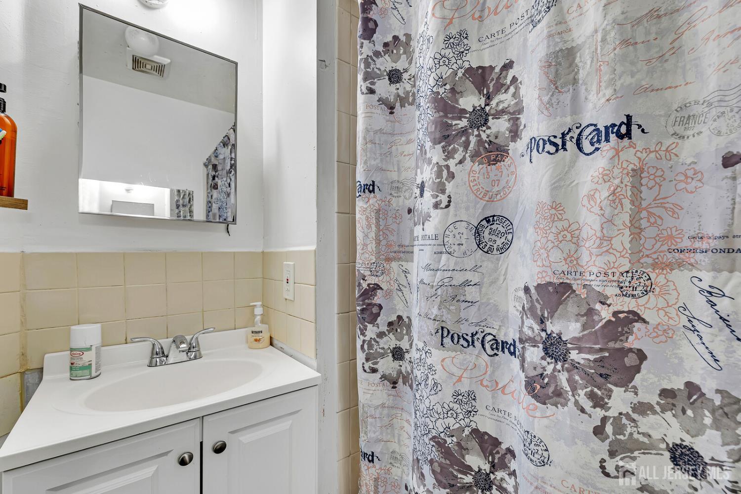 402 Holly Drive 402, Perth Amboy, NJ, 08861 image 31