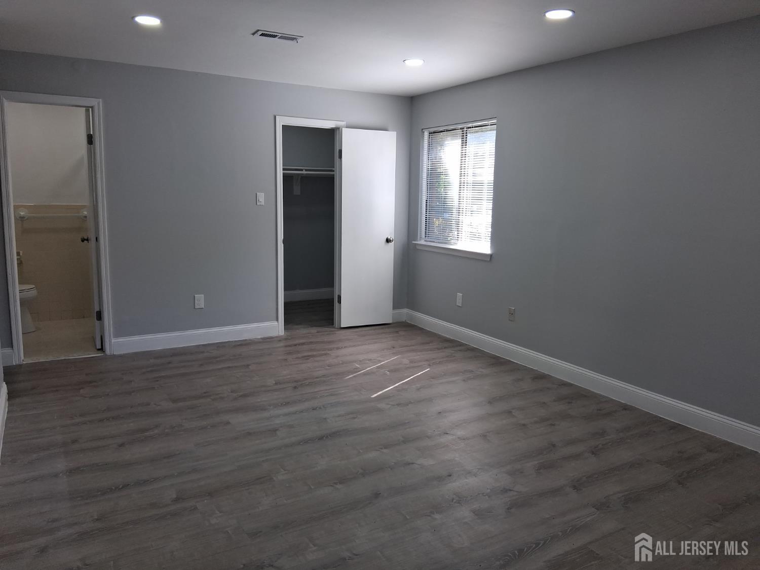 1203 Edison Glen Terrace, Edison, NJ, 08837 image 17