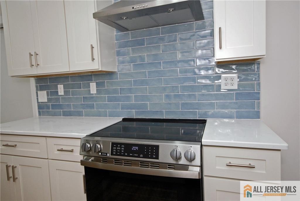 187 Newport Road A, Monroe, NJ, 08831 image 17