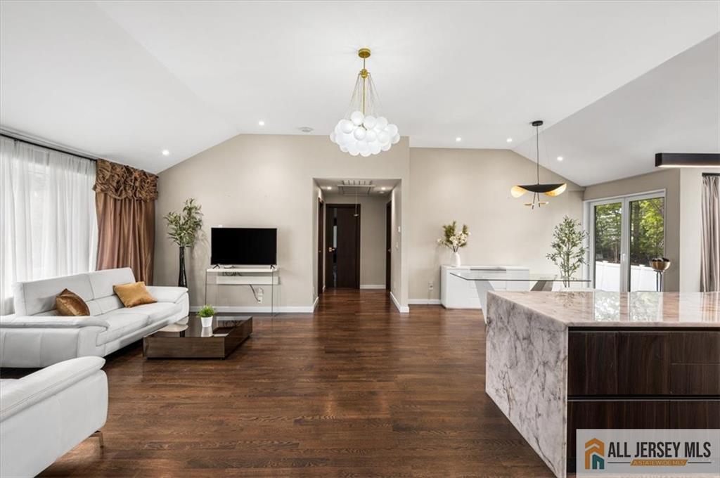 19 Garden Terrace, East Brunswick, NJ, 08816 image 11