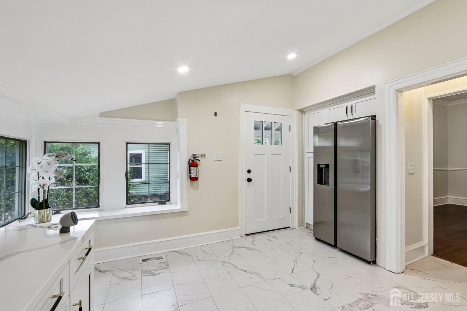 53 S Woodland Avenue, Woodbury Heights, NJ, 08096 image 27