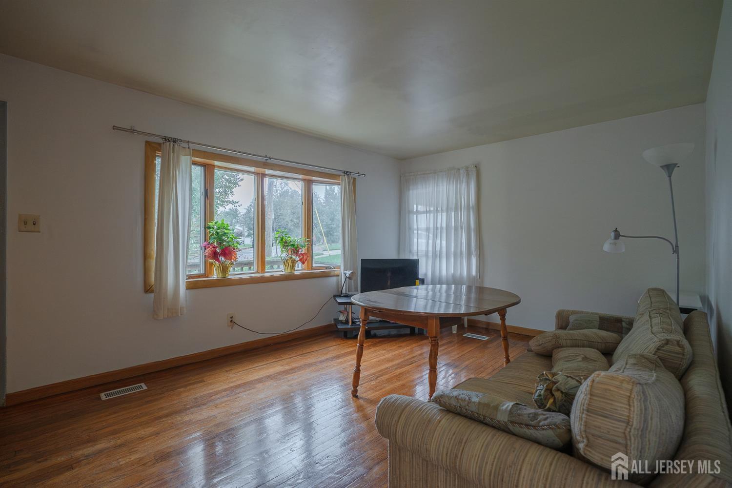 160 Dartmouth Street Image 4