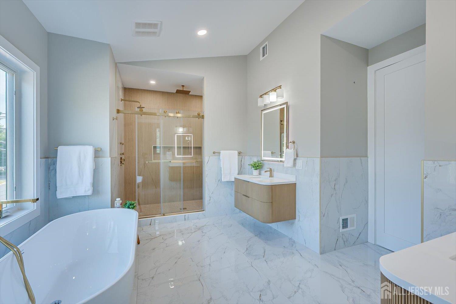54 Nevsky Street, Edison, NJ, 08820 image 55