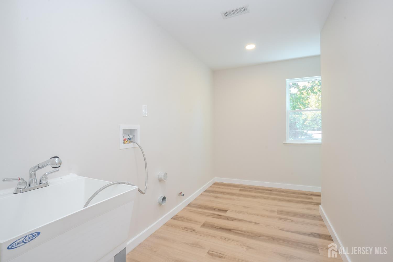 290 Fresh Ponds Road, South Brunswick, NJ, 08852 image 30
