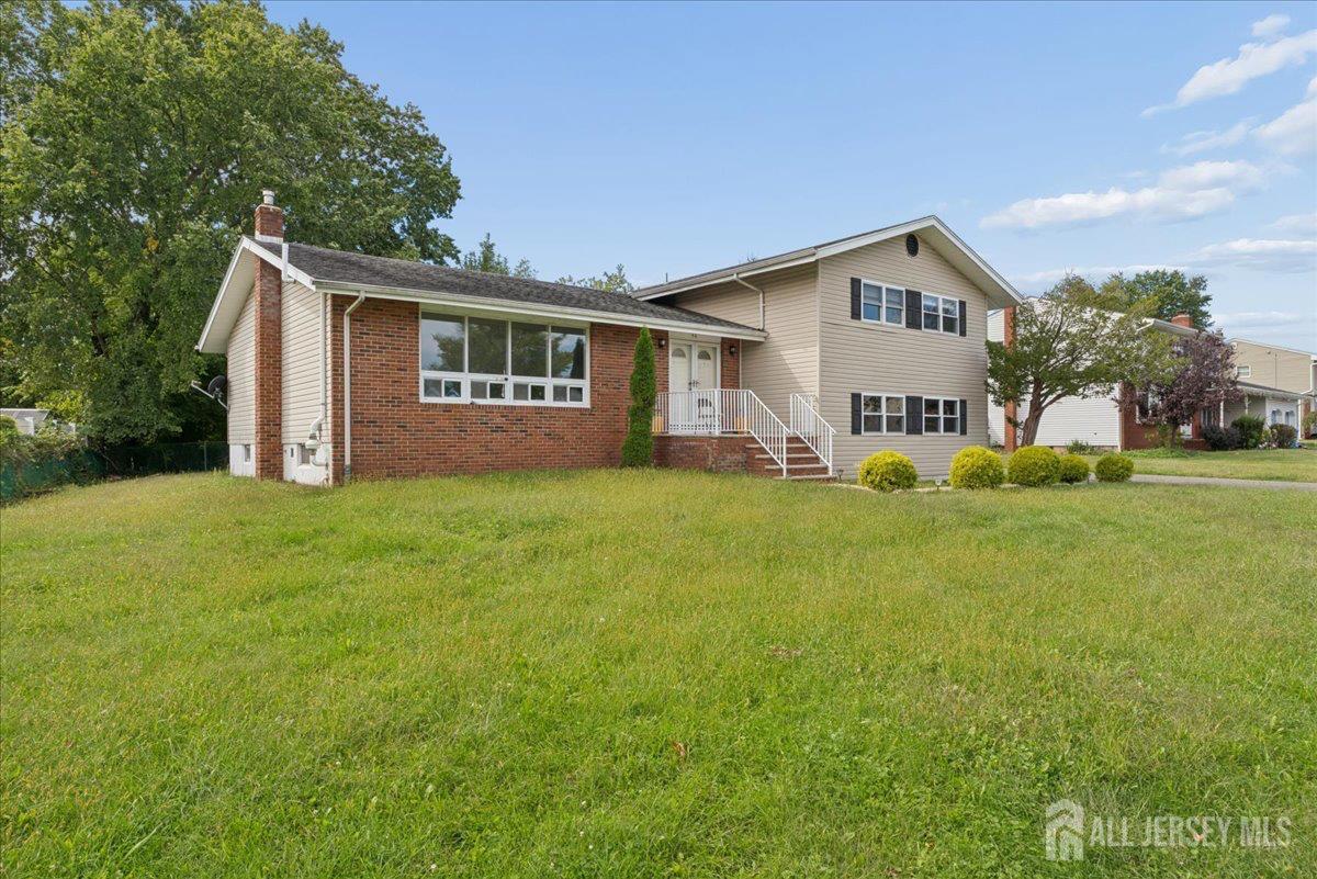 56 gramercy Drive Image 2