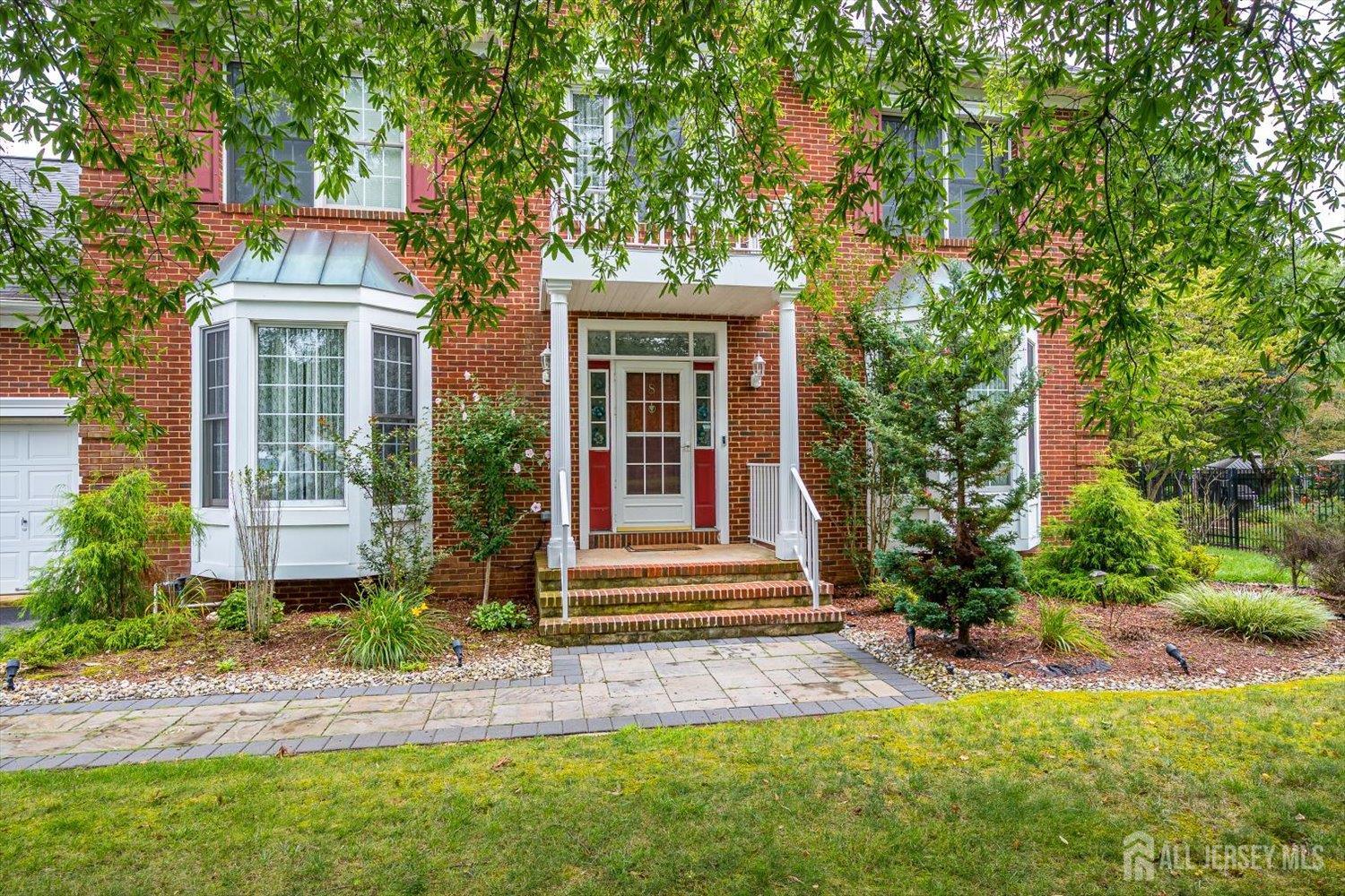 8 McBride Way Image 3