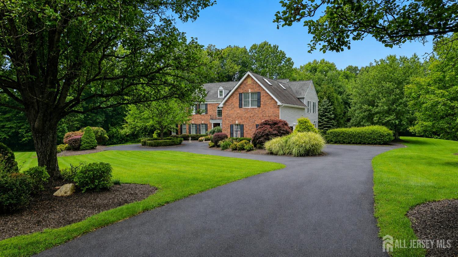 17 spring lake Drive, Chester Twp, NJ, 07931