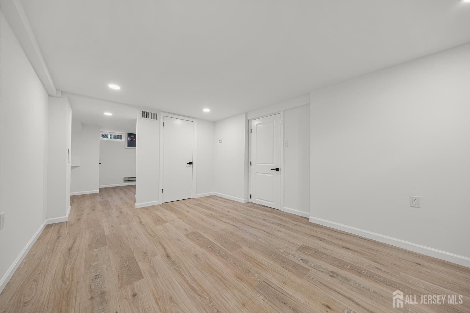 24 Morgan Drive, Edison, NJ, 08817 image 27