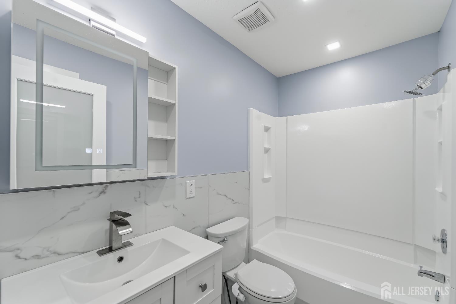 709 Sunshine Court, Sayreville, NJ, 08859 image 17