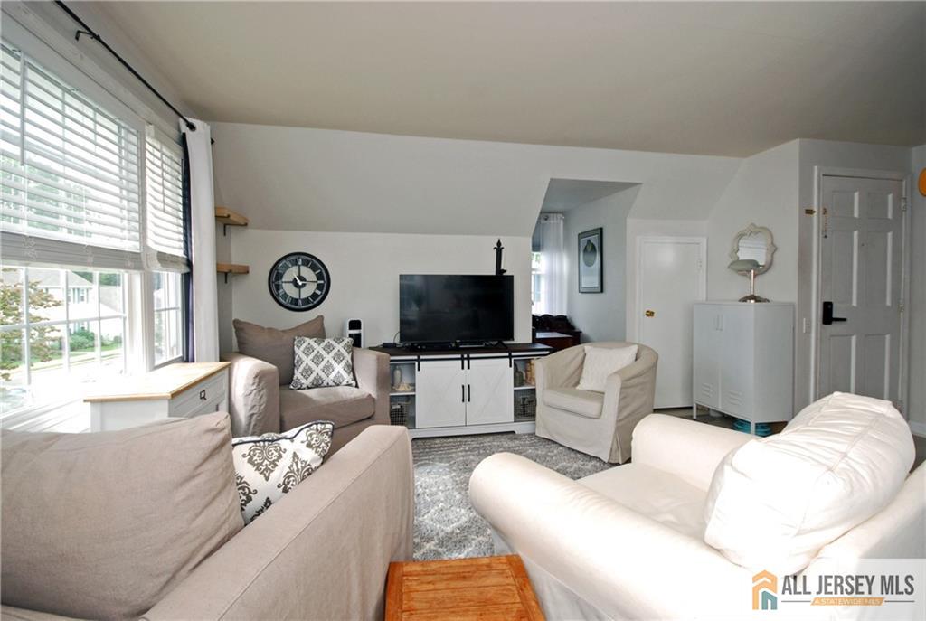 68 Gloucester Way N, Monroe, NJ, 08831 image 6