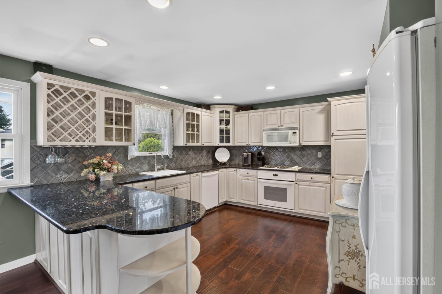 320 Grandview Avenue, Piscataway, NJ, 08854 image 9