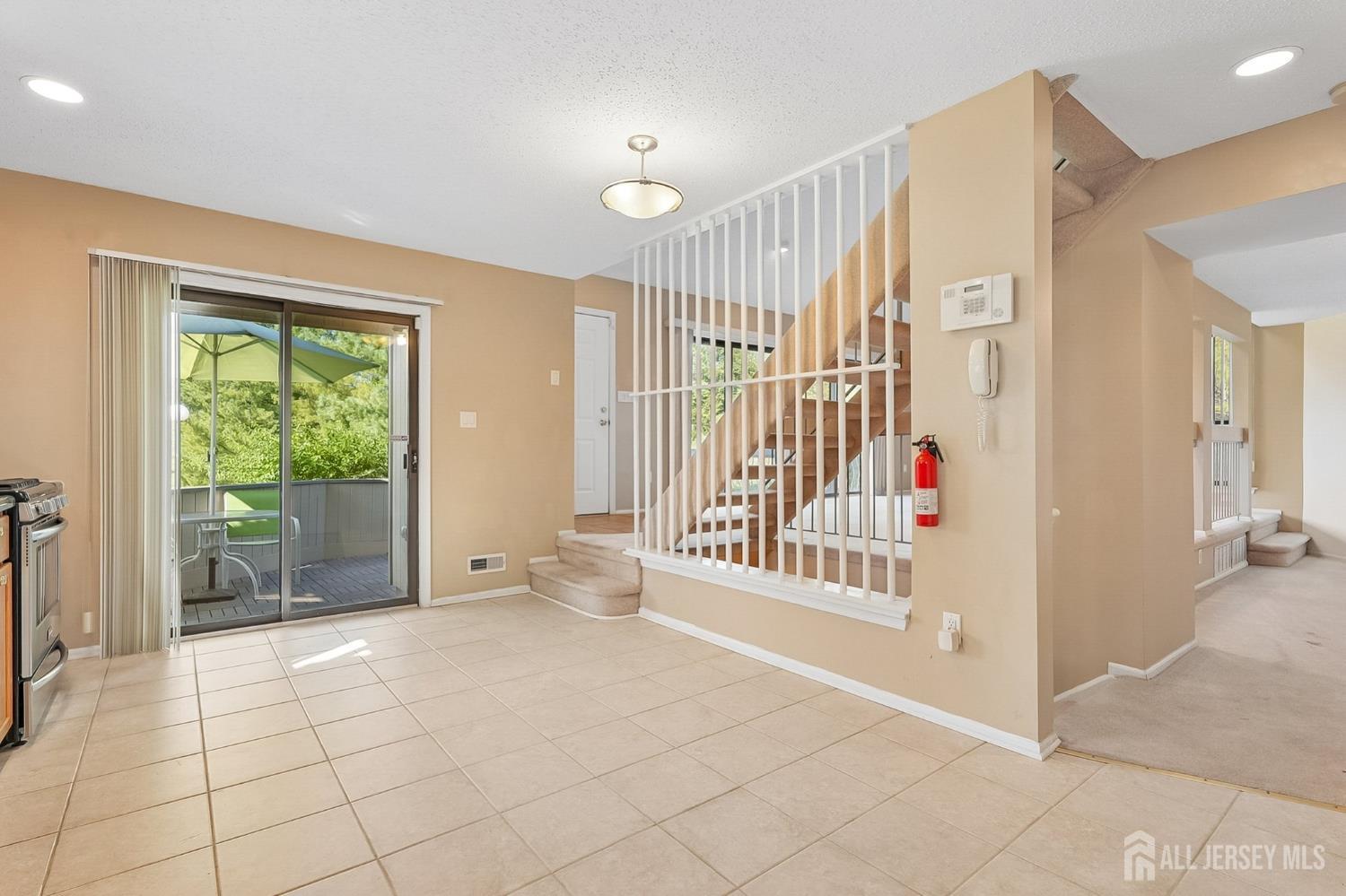 9 Brook Street, Franklin Twsp, NJ, 08873 image 6