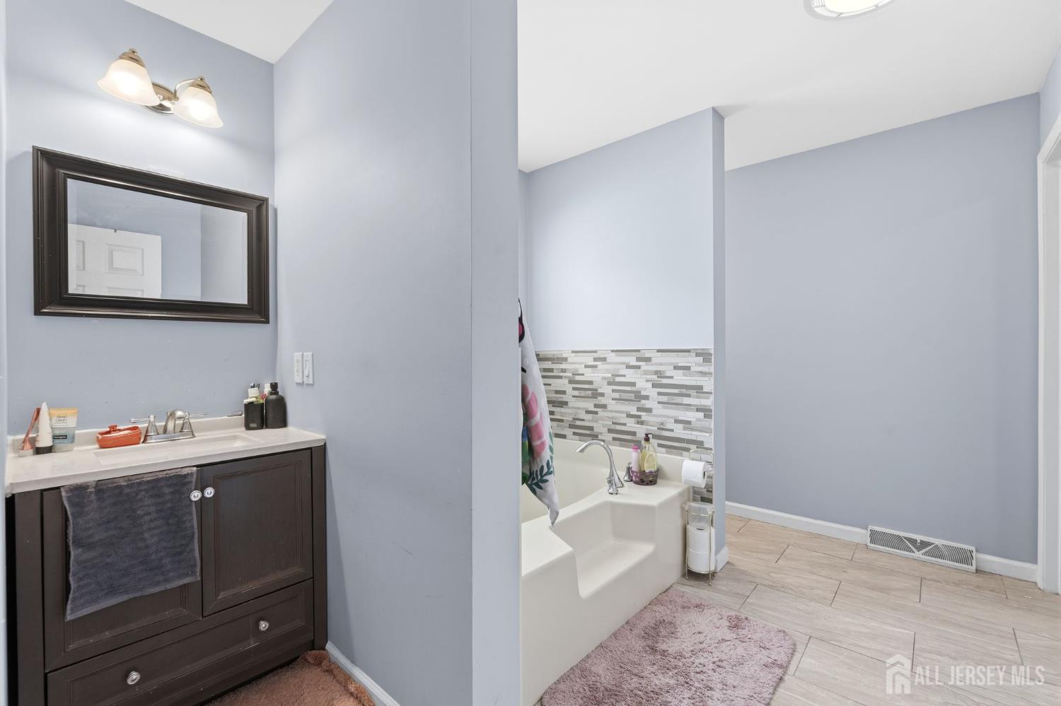 1738 W 3rd Street, Piscataway, NJ, 08854 image 15