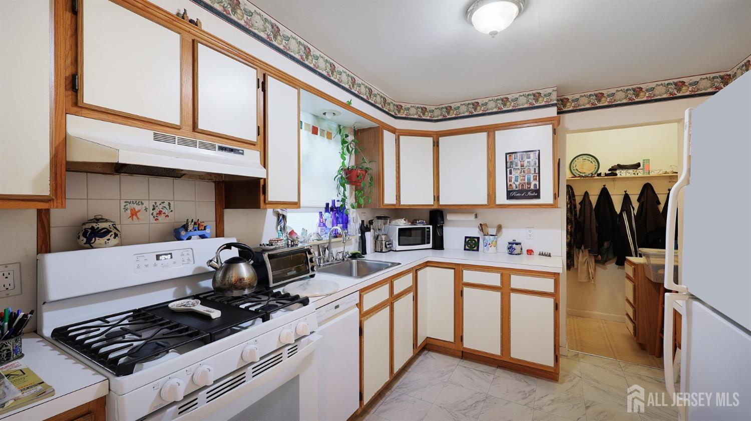 242 Karsey Street, Highland Park, NJ, 08904 image 10