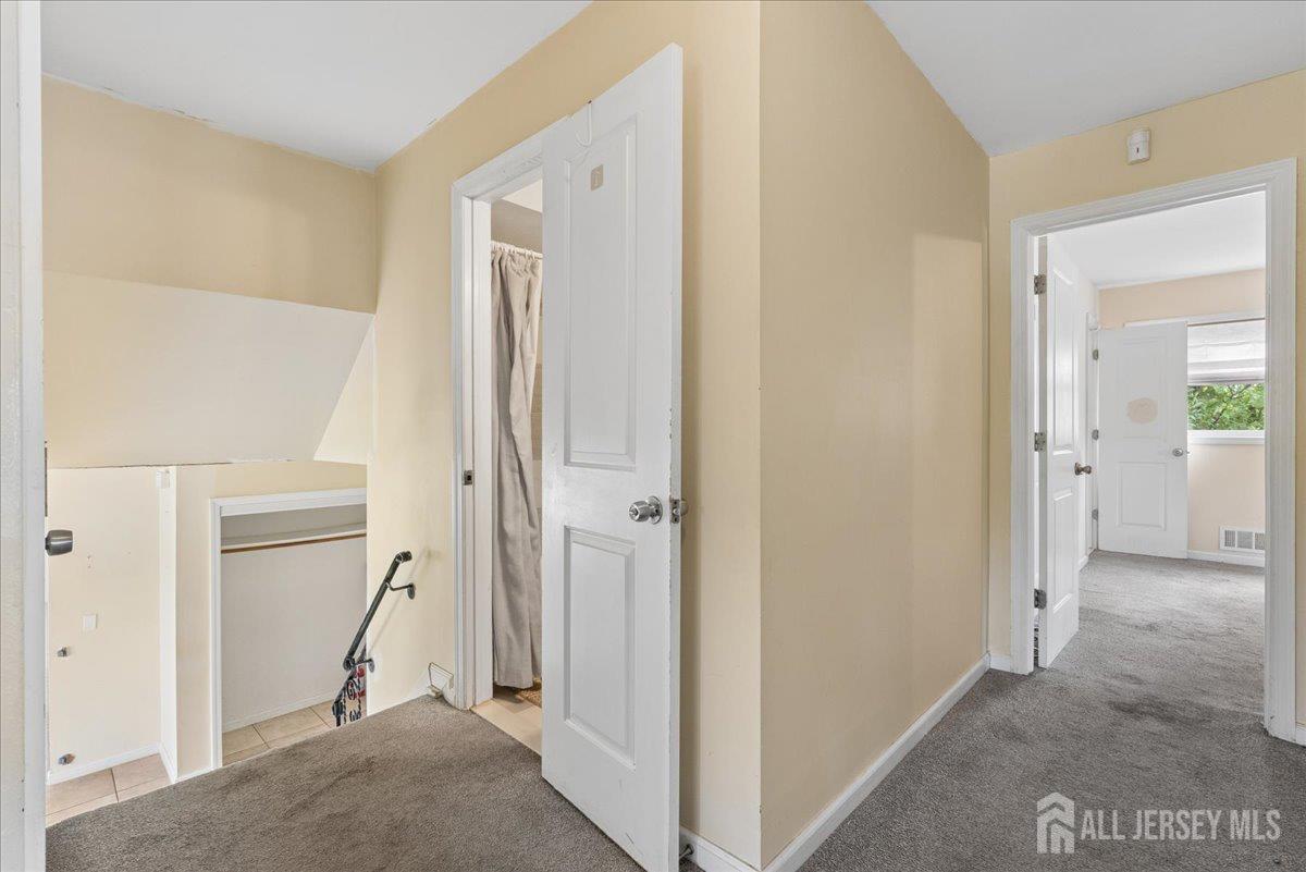 56 gramercy Drive, Piscataway, NJ, 08854 image 15
