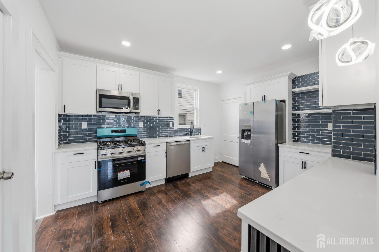 203 S washington Street, Dunellen, NJ, 08812 image 22