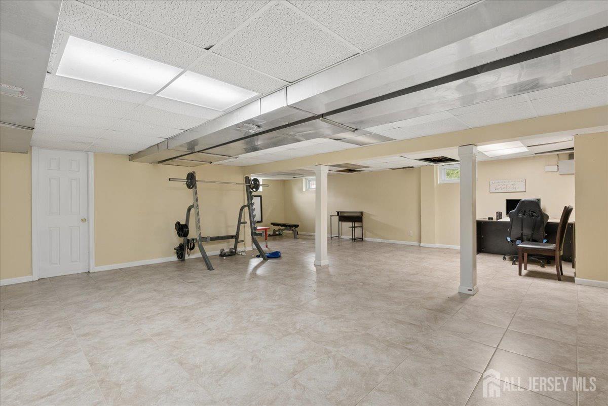 56 gramercy Drive, Piscataway, NJ, 08854 image 25