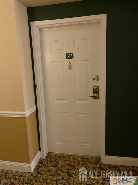 323 Regency Place Image 3