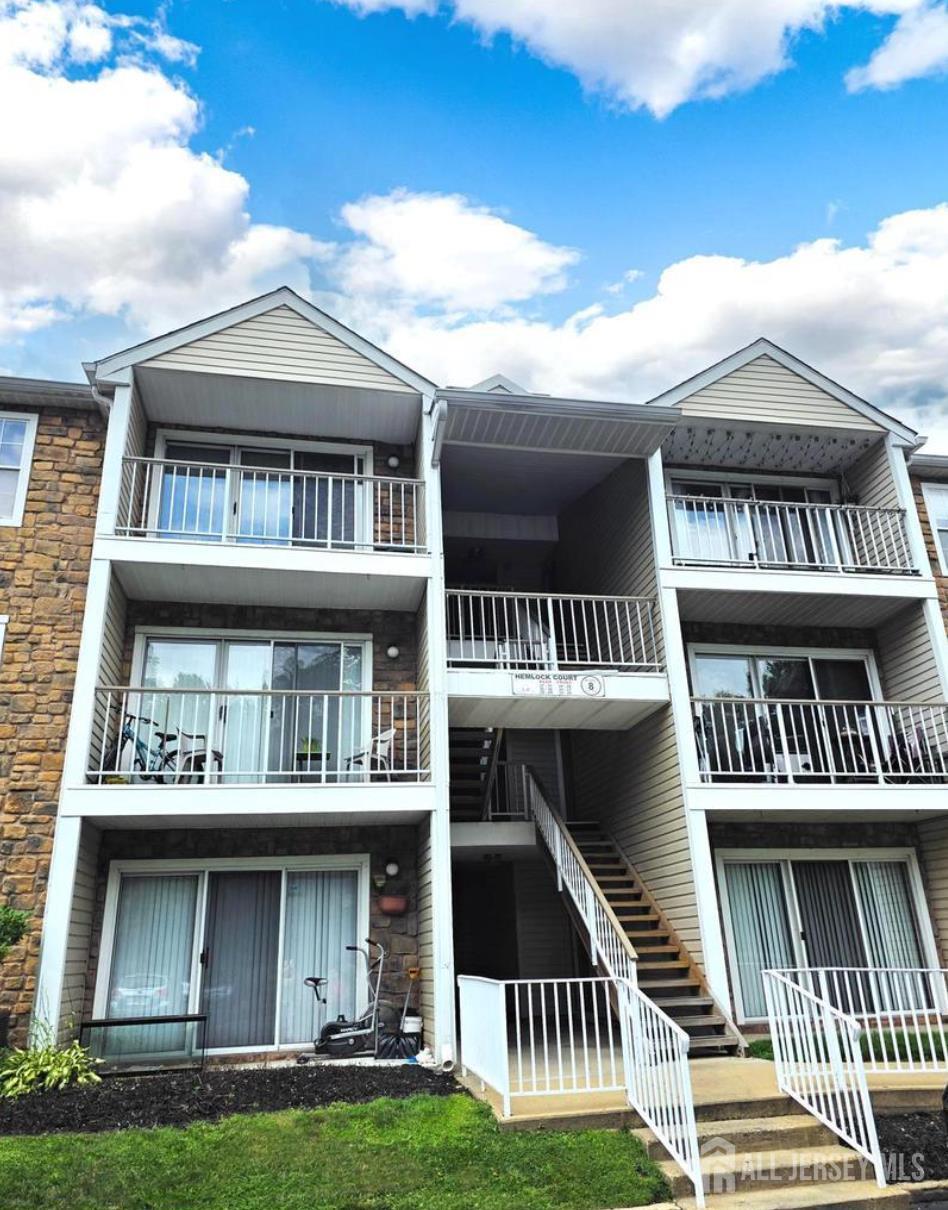 31 Hemlock Court Image 5