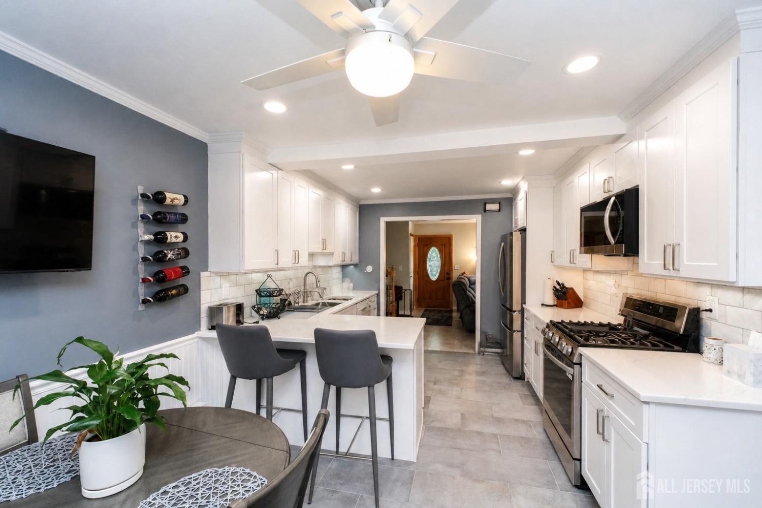 155 Washington Avenue, South Amboy, NJ, 08879 image 17