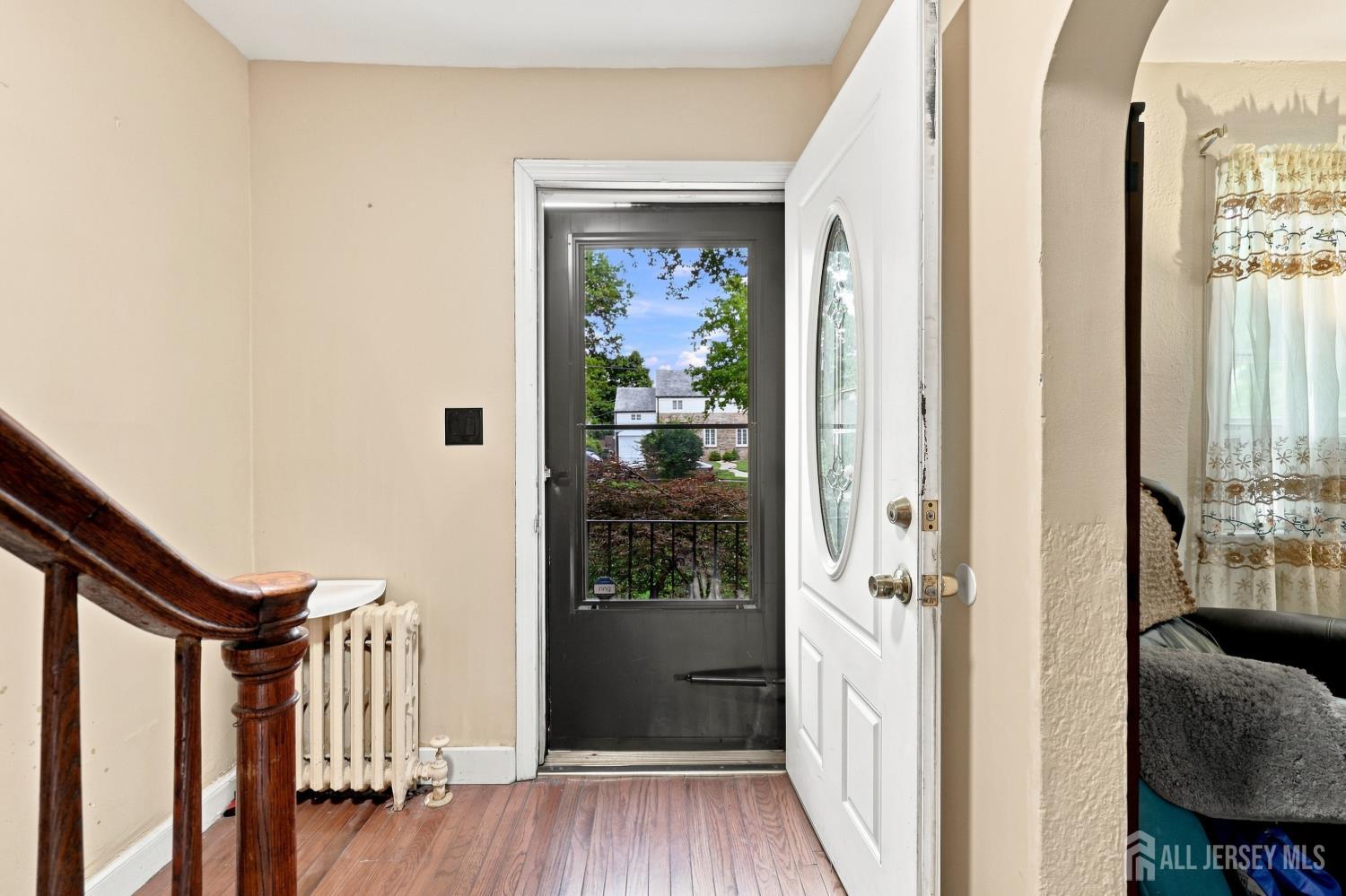 928 Beechwood Court Image 3