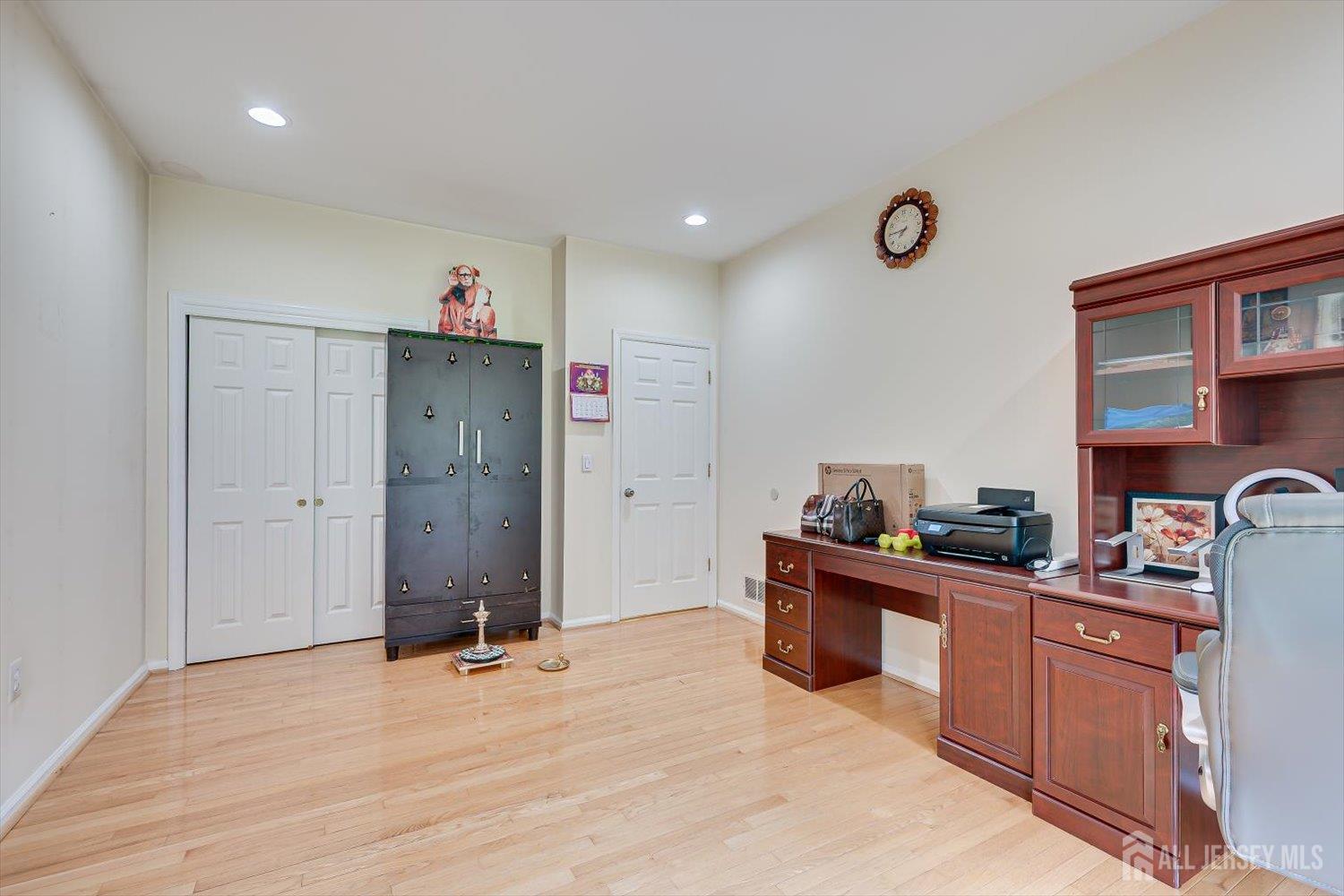 8 McBride Way, Bridgewater, NJ, 08807 image 24