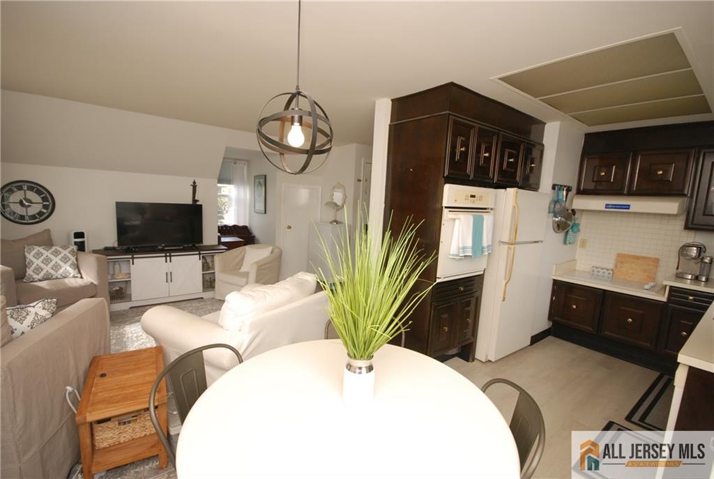 68 Gloucester Way N, Monroe, NJ, 08831 image 11