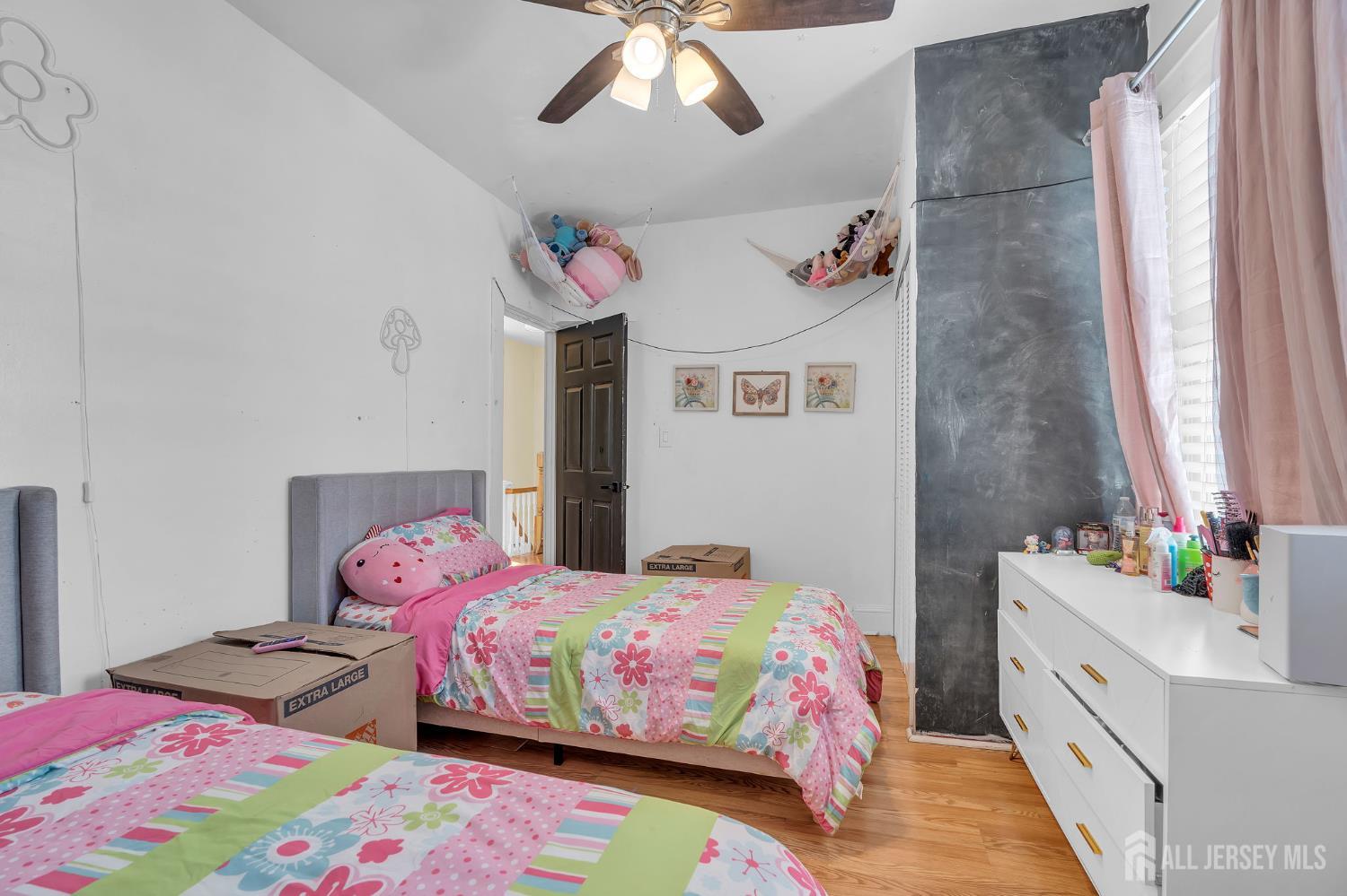 282 Alpine Street, Perth Amboy, NJ, 08861 image 33